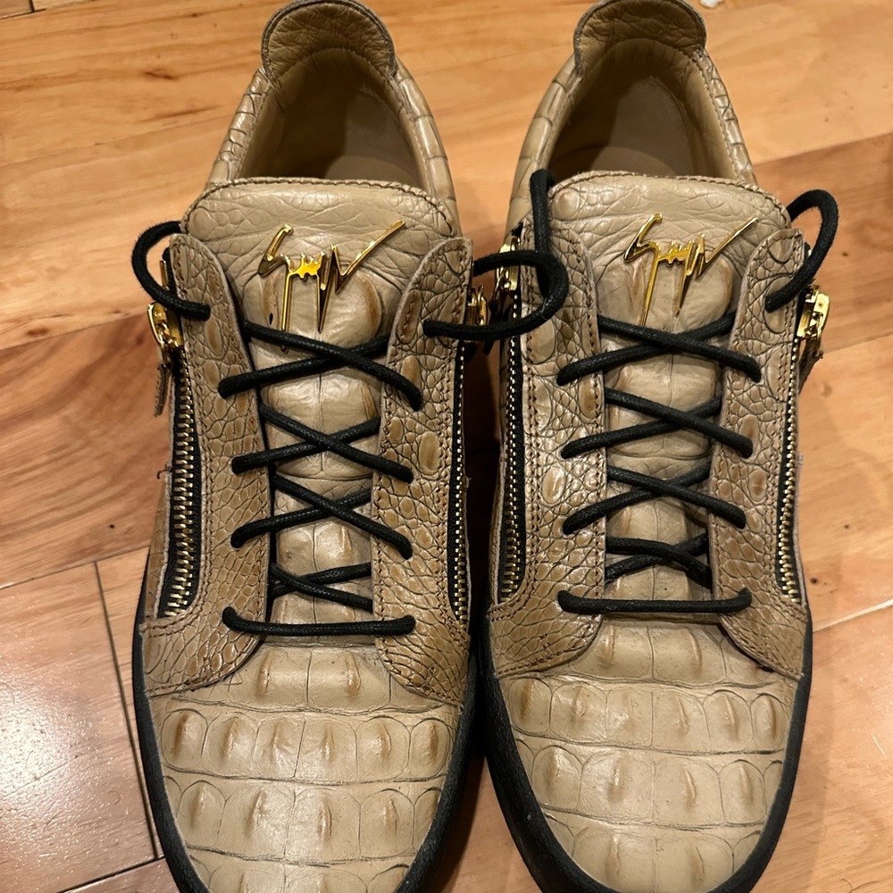 Low Cut FRANKIE Snake Skin Giuseppe Zanotti